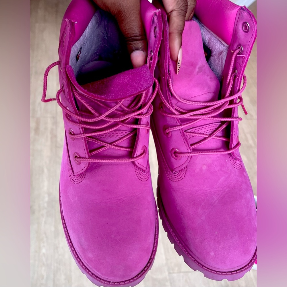 Women’s Pink Timberland Boots